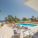 Mesogeios Me16 Beachfront In Center