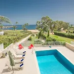 Villa Mesogeios Me16 Beachfront In Center *