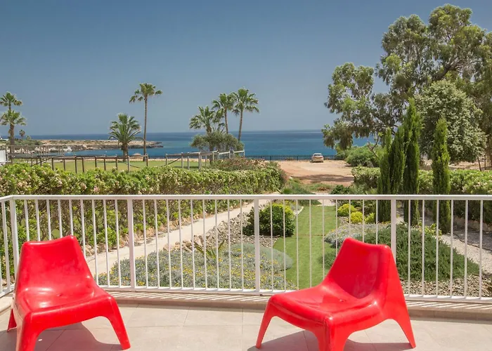 Βίλα Mesogeios Me16 Beachfront In Center Πρωταράς