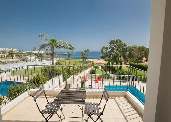 Mesogeios Me16 Beachfront In Center *