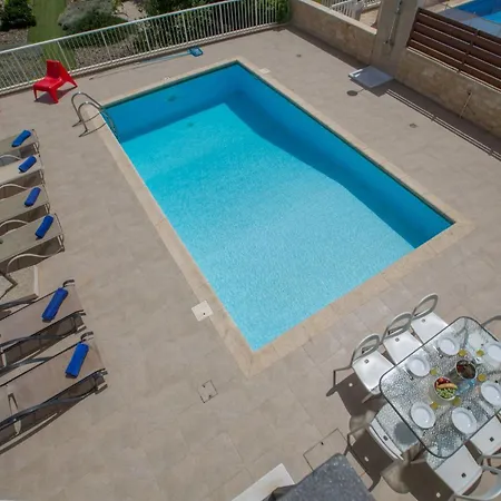 Mesogeios Me16 Beachfront In Center *